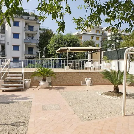 Domus Luna Apartment
