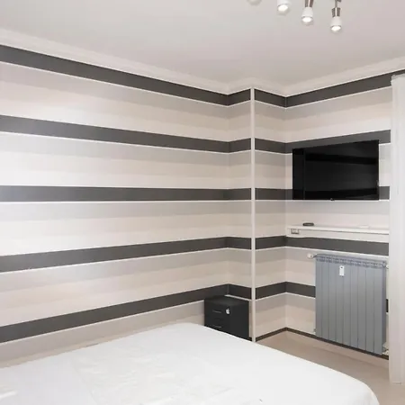 Domus Luna شقة سورينتو